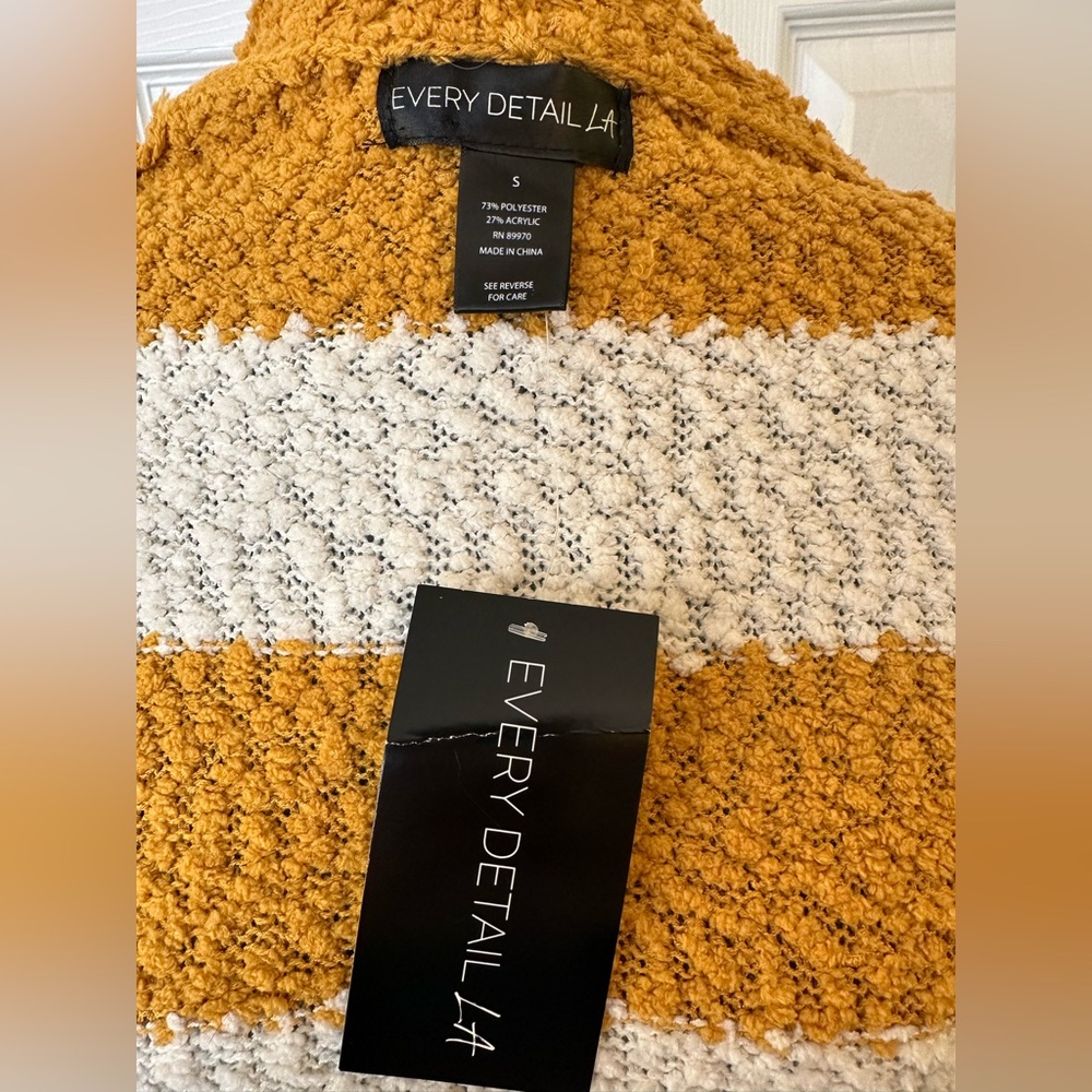 Gold and cream striped cardigan NWT - Picture 5 of 5